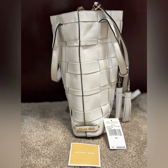 NWT- Large Michael Kors Leather Tote - Picture 1 of 3